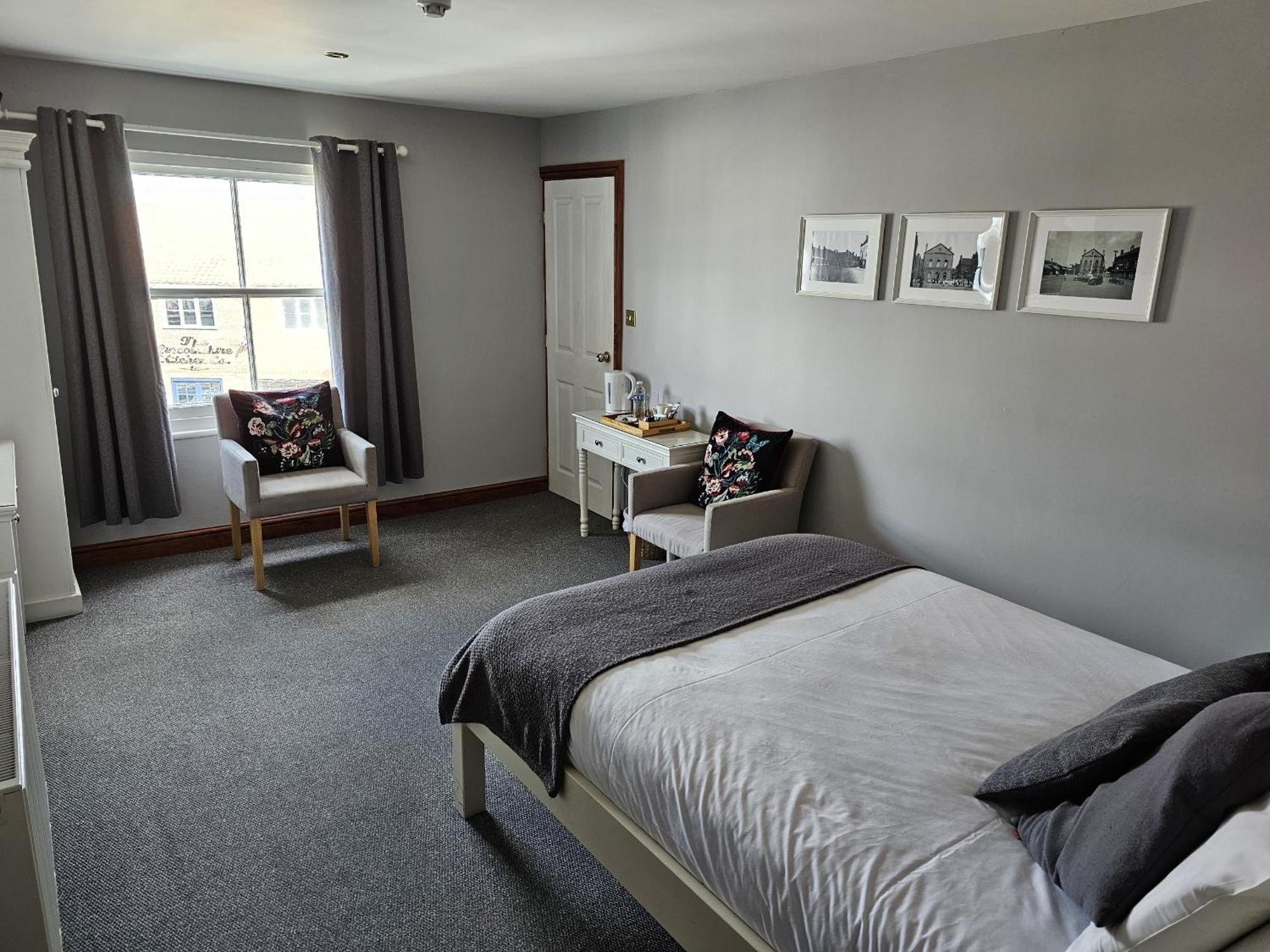 The George Hotel Kirton in Lindsey Szoba fotó